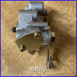 Suzuki GP 100/125 oil pump assembly 16100-39300 NOS