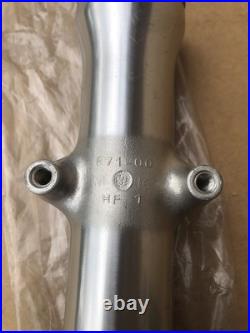 Suzuki GSX750 ET/EX 1980-1981 NOS OEM Lower Left Fork Leg Casing 51140-45400 Suzuki GSX750 ET/EX 1980-1981 NOS OEM Lower Left Fork Leg Casing 51140-45400