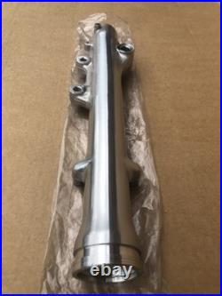 Suzuki GSX750 ET/EX 1980-1981 NOS OEM Lower Left Fork Leg Casing 51140-45400 Suzuki GSX750 ET/EX 1980-1981 NOS OEM Lower Left Fork Leg Casing 51140-45400