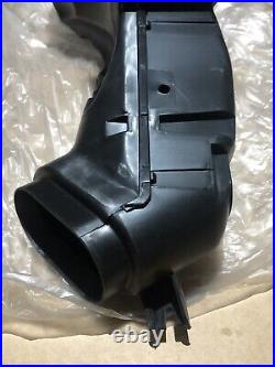 Suzuki GSXR750 600 06-07 NOS OEM Left Hand Air Intake Pipe Tube Duct 94430-01H00