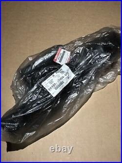 Suzuki GSXR750 600 06-07 NOS OEM Left Hand Air Intake Pipe Tube Duct 94430-01H00