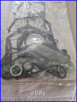 Suzuki GSXR 750 Cylinder Head Cover Gasket Kit Genuine NOS