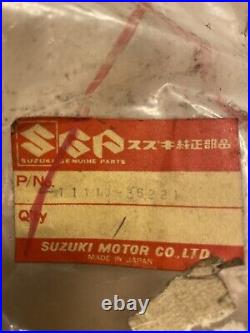 Suzuki GT125 Cylinder Head. 11111-36221. NOS