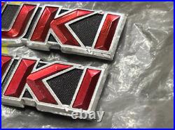 Suzuki GT185 GT250 GT380 GT550 T350 Tank Badges Emblem NOS Genuine 68111-33000