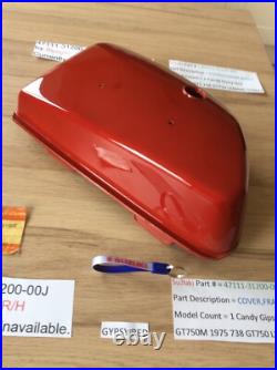 Suzuki GT750 NOS RIGHT SIDE PANEL CANDY GYPSY RED PT NO 47111-31200-00J