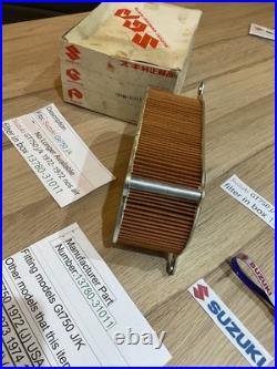 Suzuki GT750 j/k 1972-1972 nos air filter in box 13780-31011 Genuine ObsoleteSuz