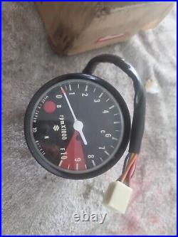 Suzuki GT 185 Adventure Rev Counter Tachometer Genuine NOS New