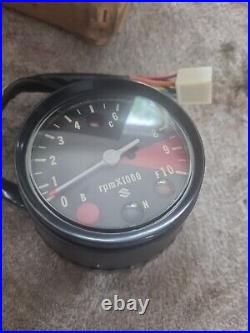 Suzuki GT 185 Adventure Rev Counter Tachometer Genuine NOS New