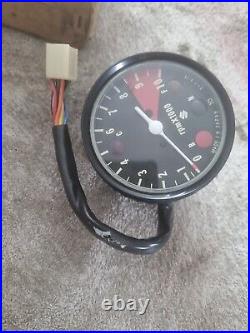 Suzuki GT 185 Adventure Rev Counter Tachometer Genuine NOS New