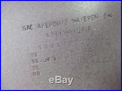 Suzuki GZ250 Side Cover L & R 1999-2001 NOS GZ125 MARAUDER PANEL 47111-12F00-Y4M