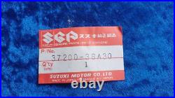 Suzuki Genuine RG125 Gamma R/H Switch 37200-36A30 NOS Mint Rare