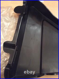 Suzuki Gt250 X7 Nos Right Side Panel In Bag Pt No 47111-11300 Black Primer New