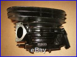 Suzuki Nos Vintage Cylinder Rm465 1981-82 11210-14213