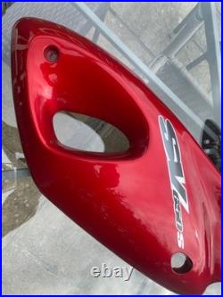 Suzuki SV650S AV 99-02 Front R/H Top Fairing Part no 94411-195 New Old Stock