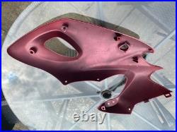 Suzuki SV650S AV 99-02 Front R/H Top Fairing Part no 94411-195 New Old Stock