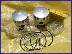 Suzuki T20 TC250 Piston&Ring Set STD NOS Genuine Japan 12110-11600&12140-11012 Suzuki T20 TC250 Piston&Ring Set STD NOS Genuine Japan 12110-11600&12140-11012