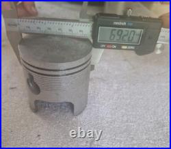 Suzuki T500 Left Piston Genuine NOS
