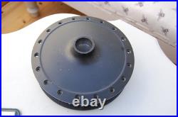 Suzuki Ts250 R/j/k/l/m Front Wheel Hub Nos