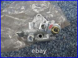 Suzuki a100 2 stroke oil pump nos 1603