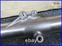Suzuki gt250 gt380 fork leg nos 51140-33132