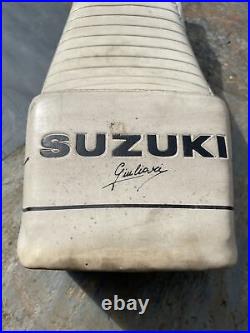 Suzuki x7 gt250 x7 Giuliari gully seat 1981 Needs New Cover With Brackets
